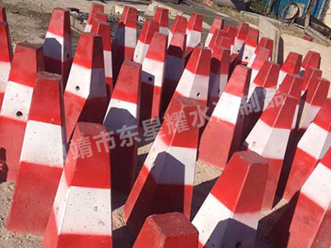道路混凝土桩