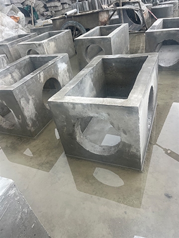 偏沟式双箅雨水口